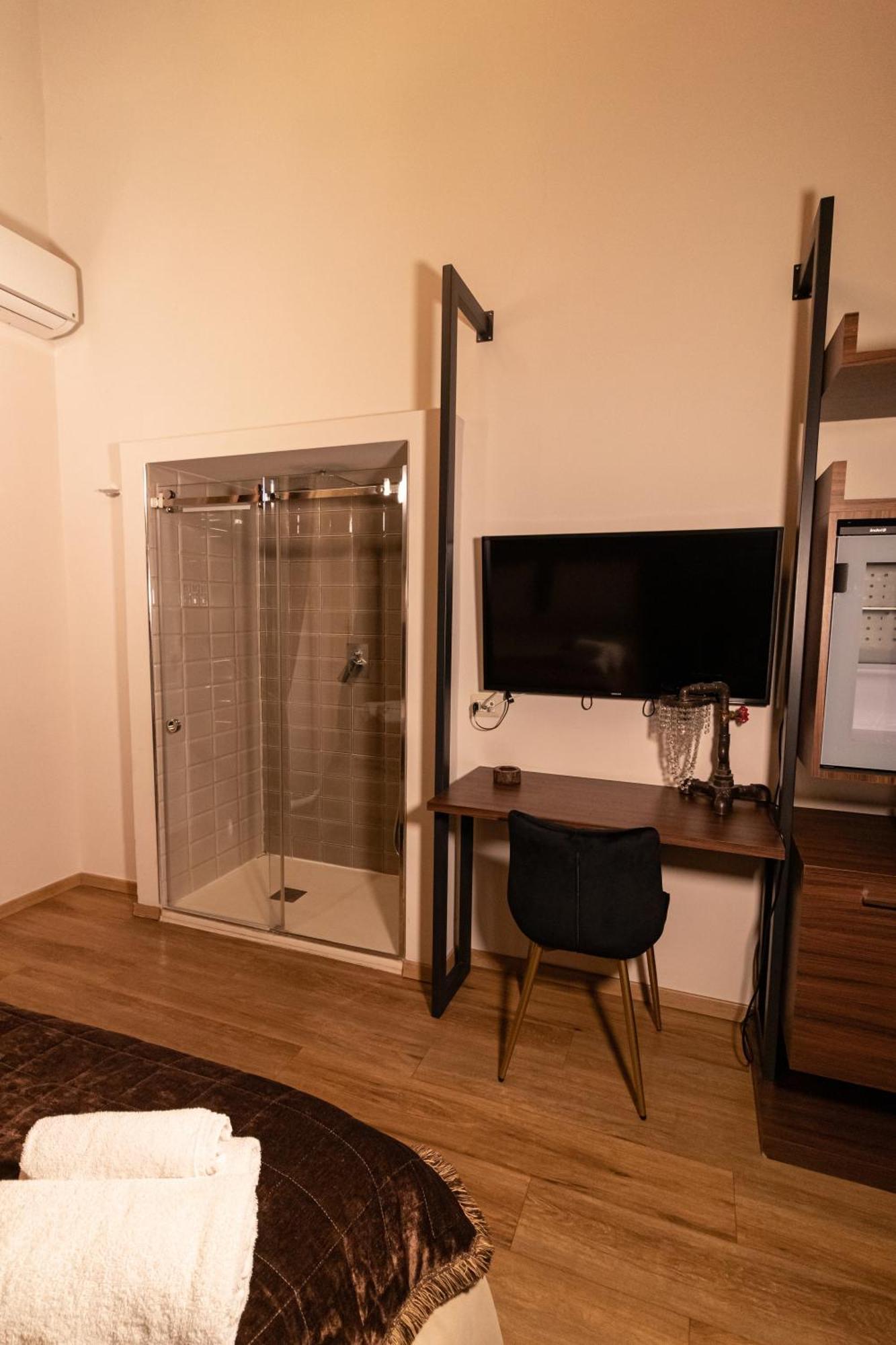 נאפולי Duomo Luxury Suites מראה חיצוני תמונה
