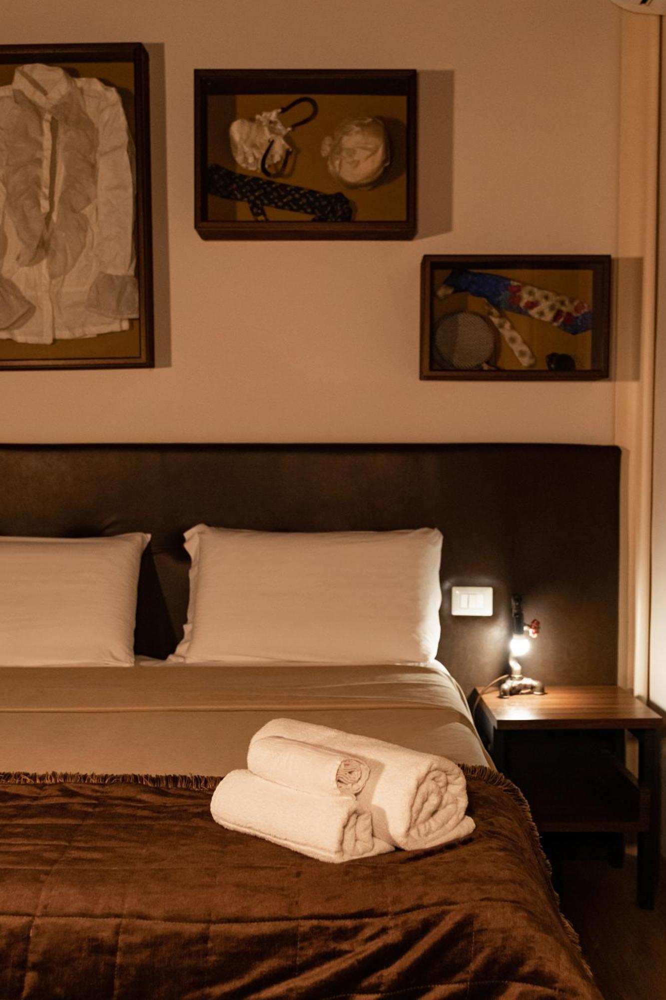 נאפולי Duomo Luxury Suites מראה חיצוני תמונה